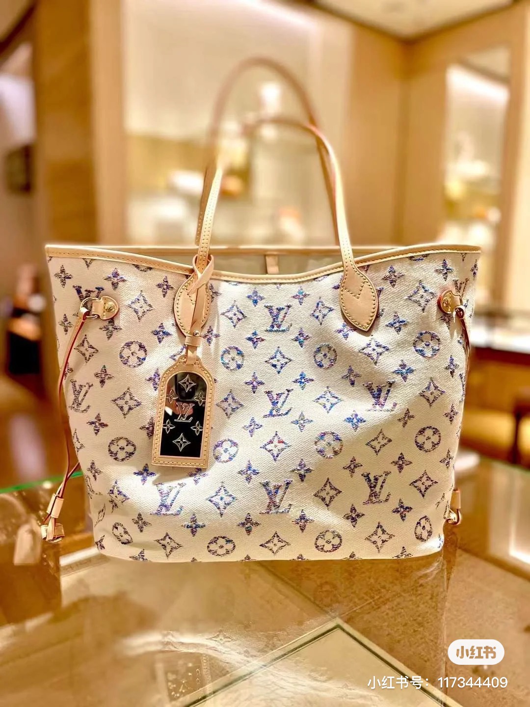 Louis Vuitton Shopping Bags